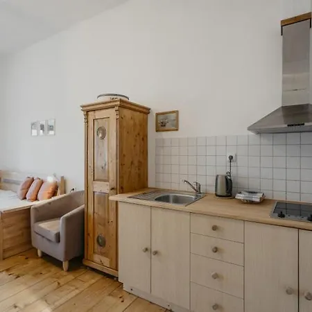 3, Suvorovova 158 Apartamento