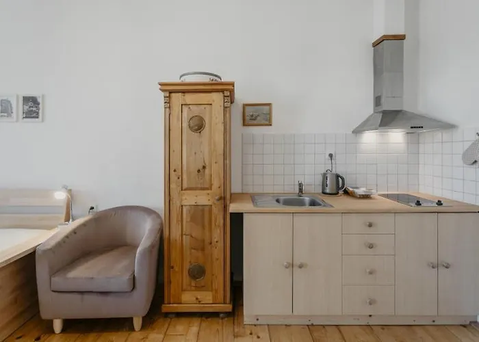 3, Suvorovova 158 * Cesky Brod